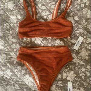 Wanderlust bikini Rust small skye bottoms elle top